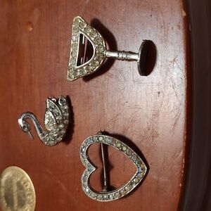 Collection Of Three Vintage Crystal Brooches